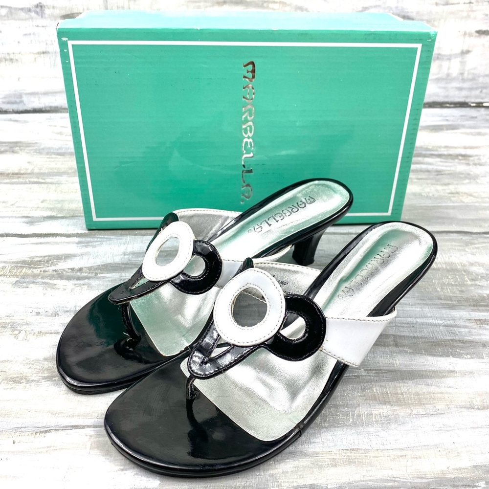 NEW Marbella Black & White “Caddy” Thong Style Kitten Heel Sandal NIB 5.5M W/Box